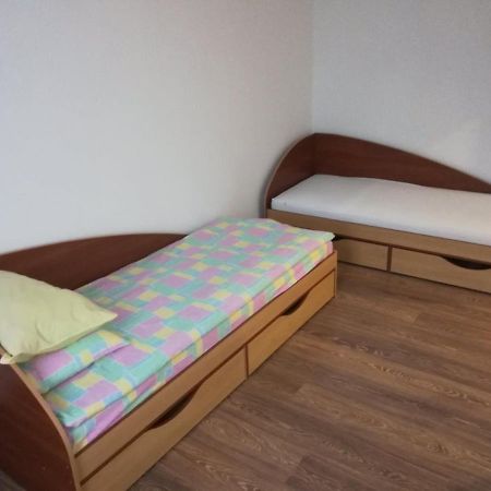 Guest House Аirport Brest Esterno foto