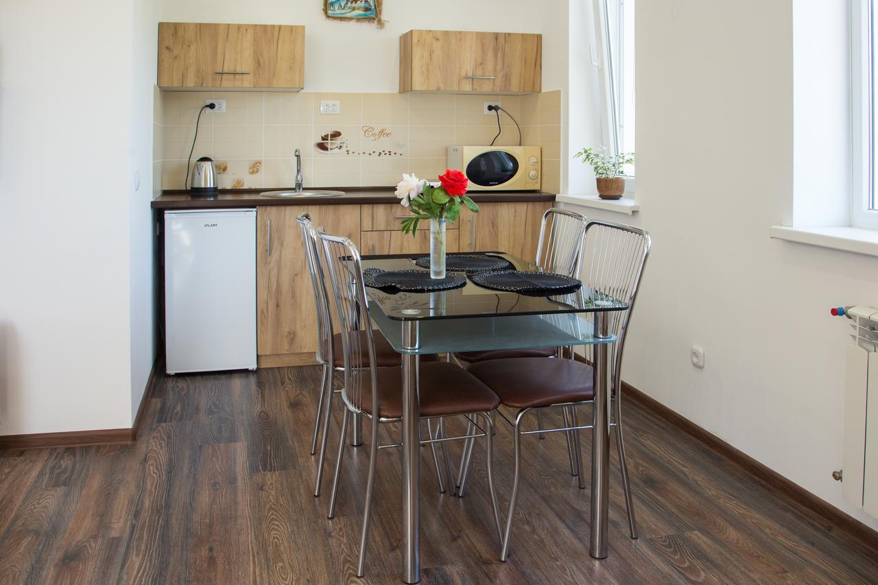 Guest House Аirport Brest Esterno foto